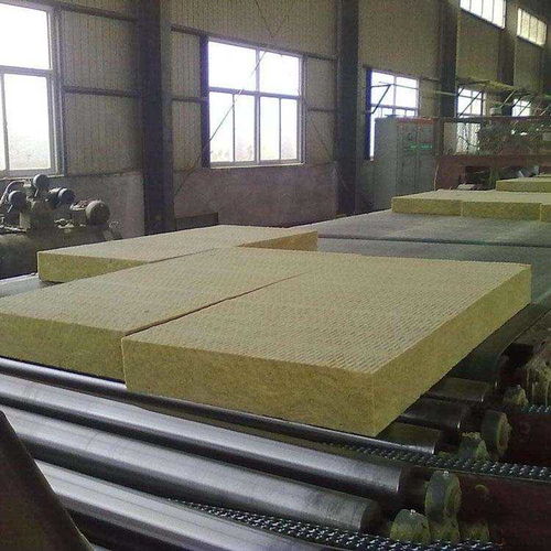 高密度防水巖棉板生產批發與巖棉復合板應用前景分析